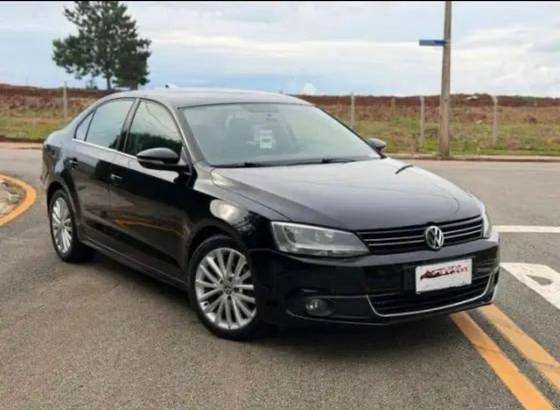 VOLKSWAGEN JETTA 2.0 COMFORTLINE FLEX 4P TIPTRONIC VOLKSWAGEN JETTA 2.0 COMFORTLINE FLEX 4P TIPTRONIC
